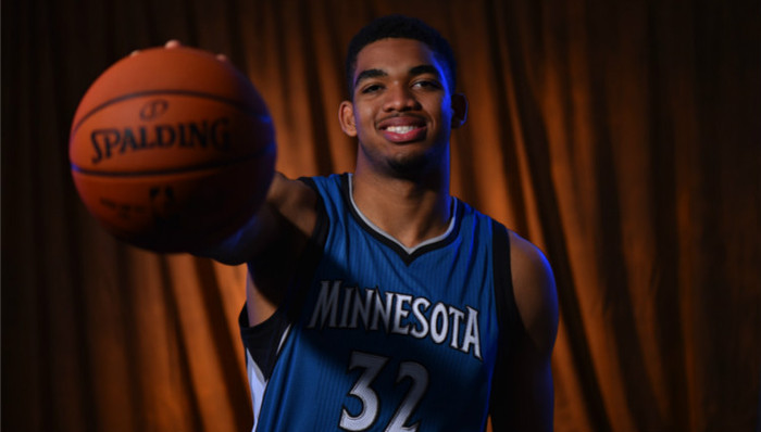 密尔顿在该 密尔顿在该