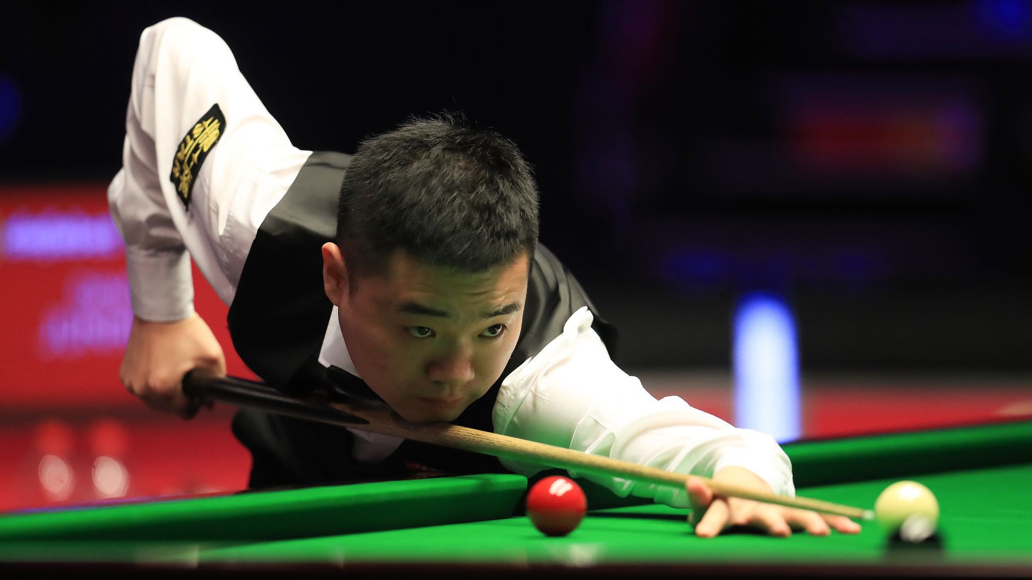 官方：比利亚雷亚尔与阿根廷国脚福伊特续约至20